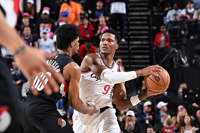 快船惨败开拓者 马瑟林攻防双崩成败关键