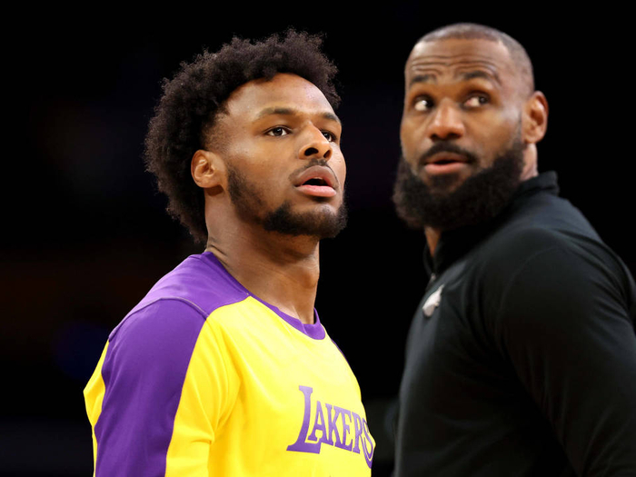 布朗尼NBA年薪缩水近三分之二 实际到手不足500万